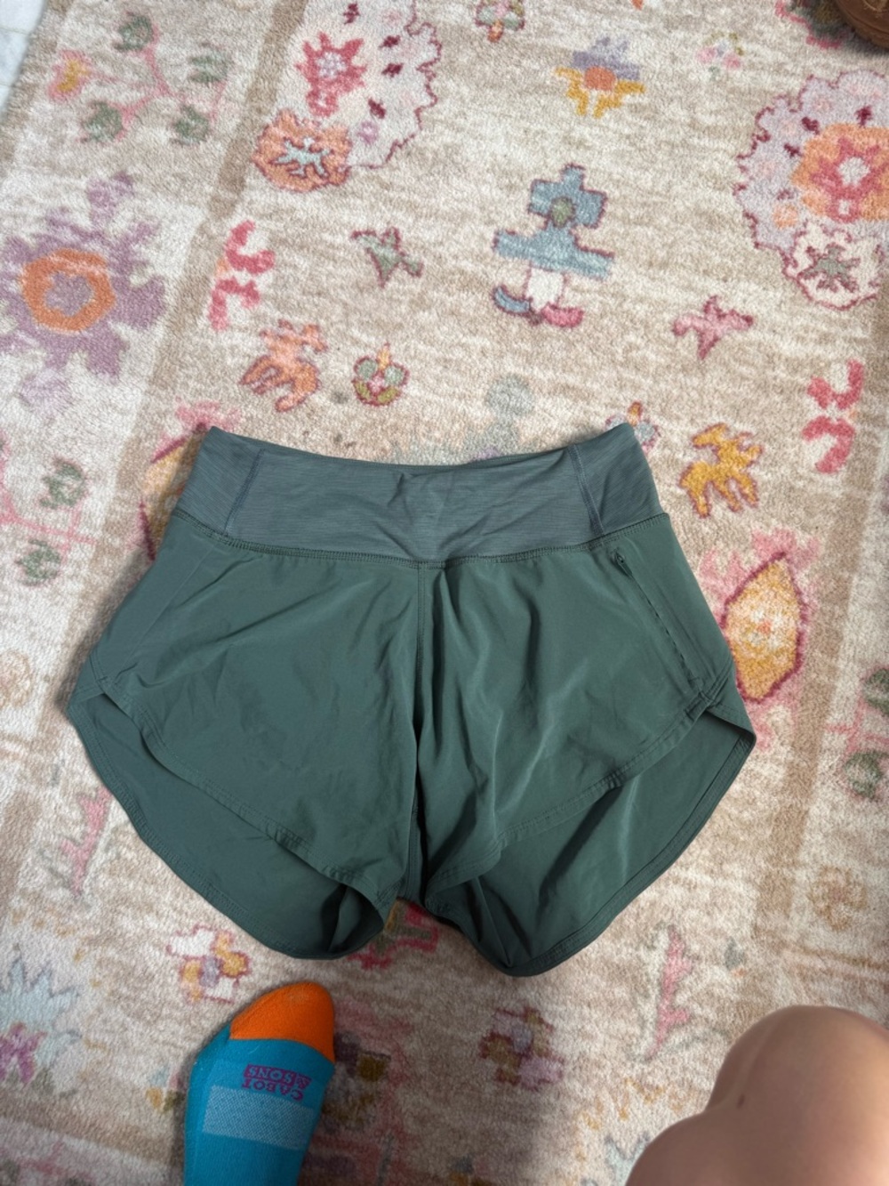 Women’s Outdoor Voices Athletic Running Shorts – Forest Green